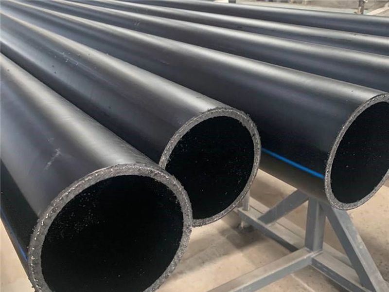 孔網(wǎng)鋼帶聚乙烯防靜電、阻燃、耐熱三合一管材